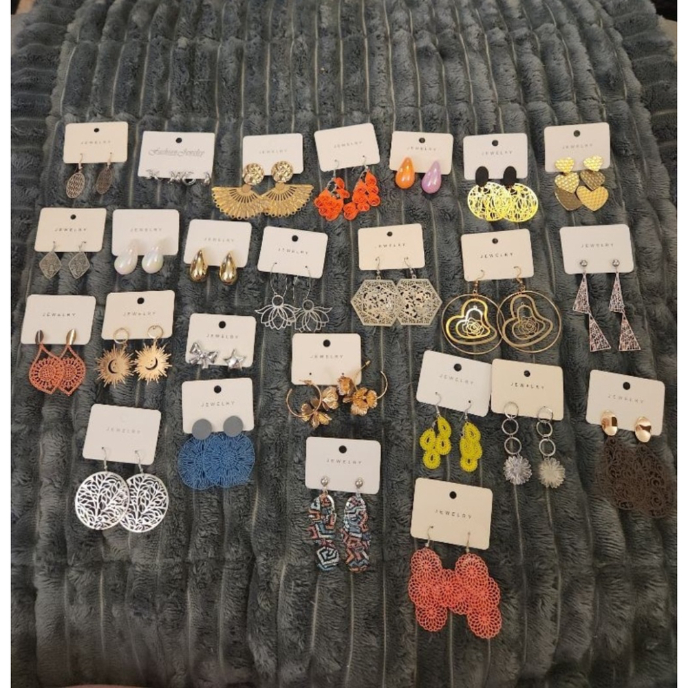 25 pairs of Earrings multiple sizes and Assorted Styles